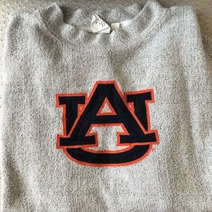 Auburn pullover